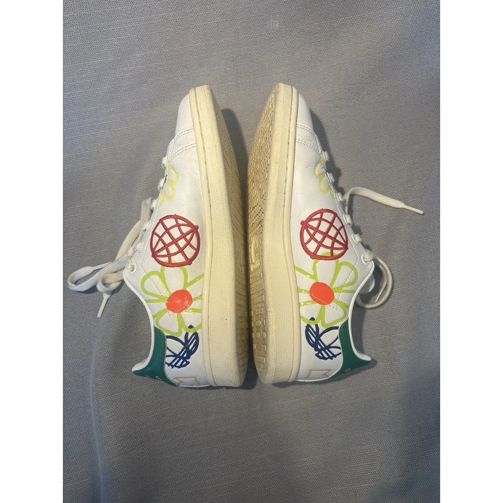 ADIDAS Stan‎ Smith Doodle Large Green and White Womens Size 5.5